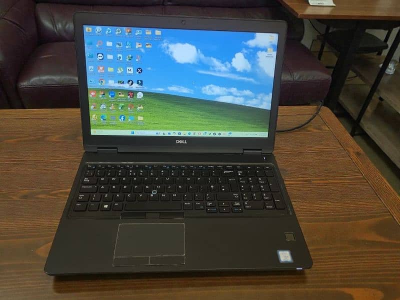 Dell 5590 1