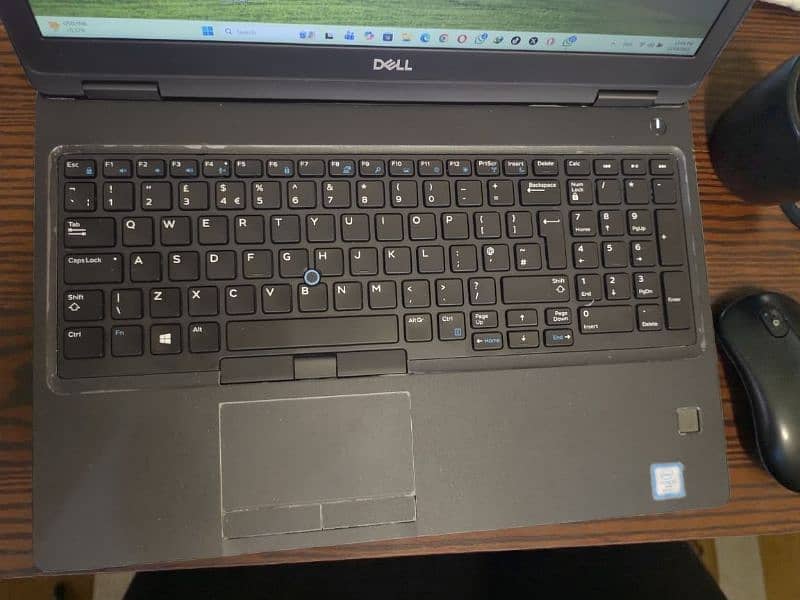 Dell 5590 3