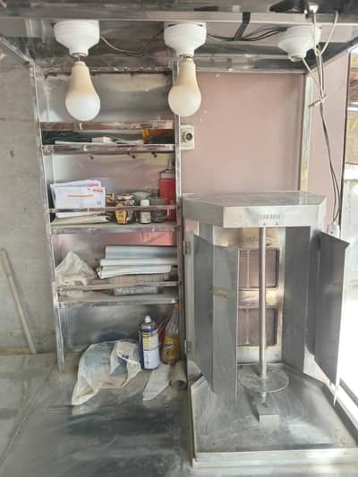 New counter with complete equipments