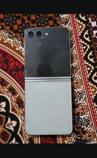Samsung z flip 5 8/512 official pta