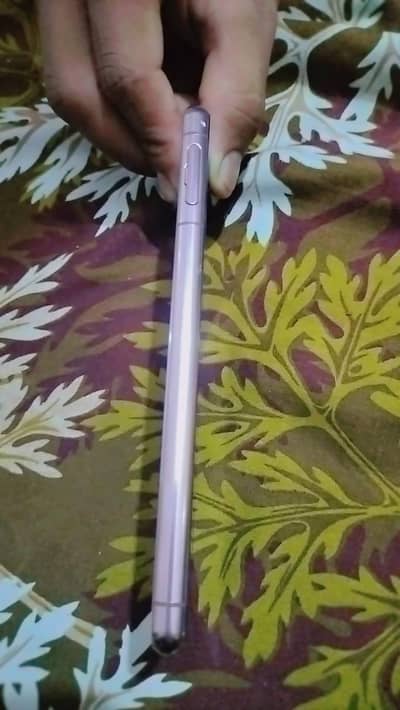 bass lines ki Waja sa da raha or hang nahii hota no open no repair