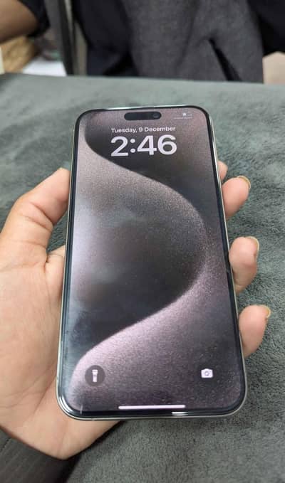 iPhone 15 pro max 256 gb non pta. . full box