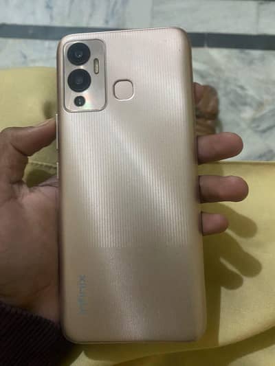 Infinix hot 12 play l Complete box