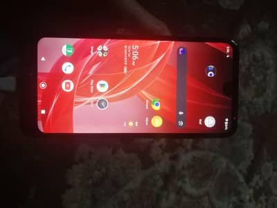 Sharp Aquos R2 Read Discrption