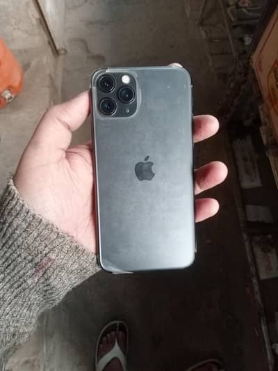 i phone 11 pro 10/10