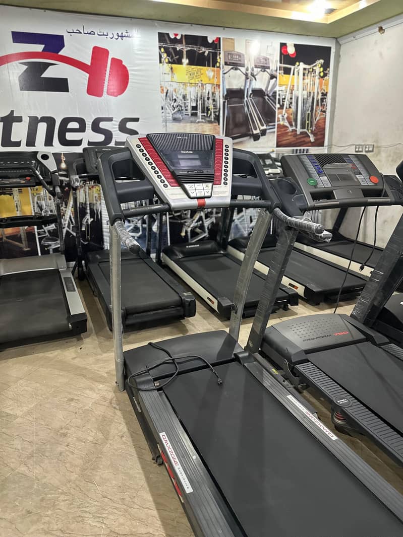 Treadmill / Running Machine / walking machine / jogging machine 11