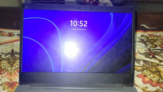 Lenovo v14 | Amd ryzen 4500 | 20 gb ram | 256 ssd and 500 gb hard