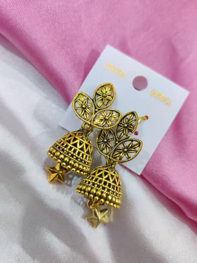 IMPORTED BRANDED EARRINGS