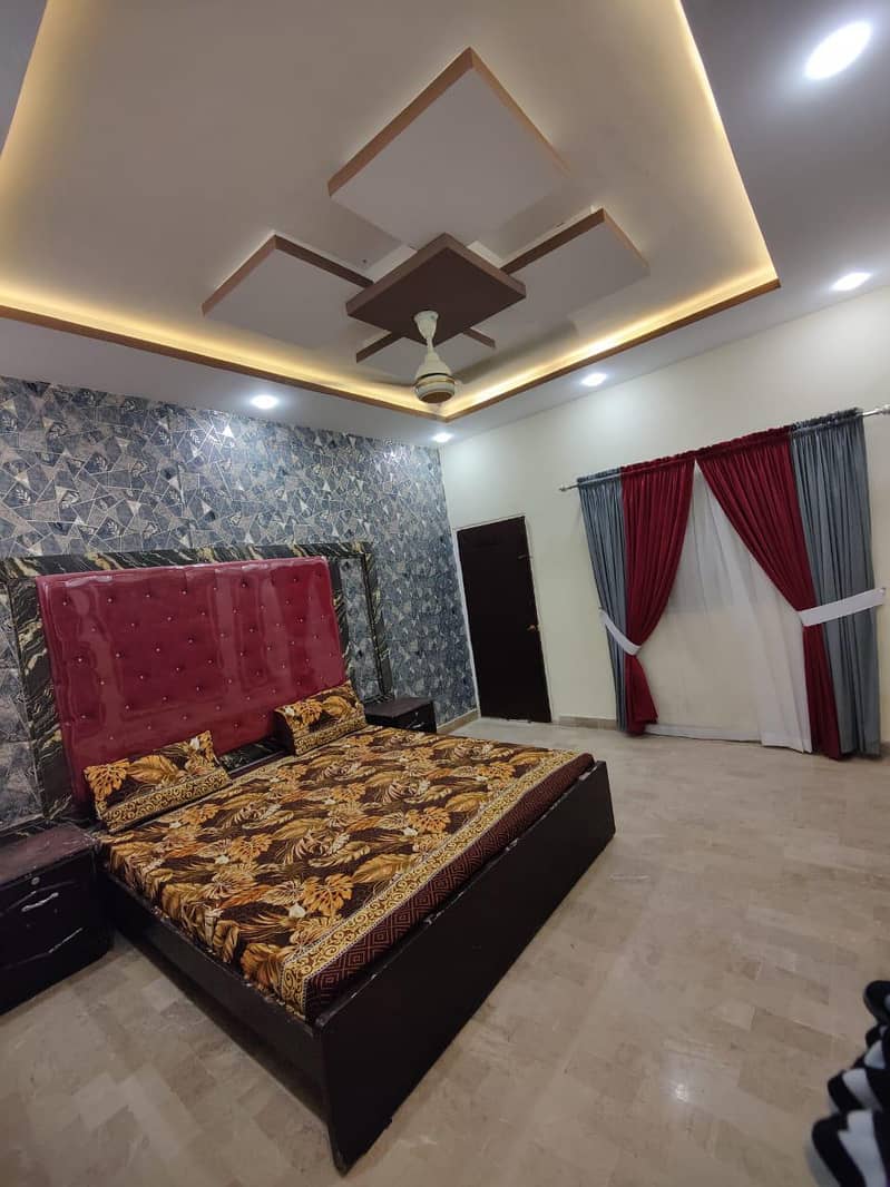 couples rooms available 0