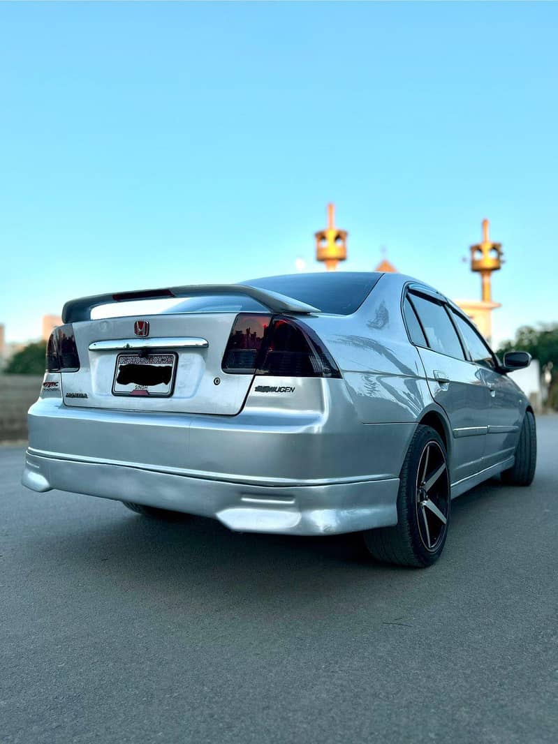 civic 2005 3