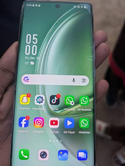 Infinx  zero 40 10/10 brand new all okay 9 month warrnty