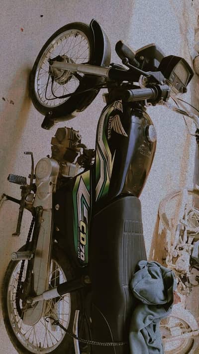 Honda CD 70 2023