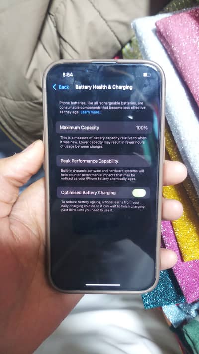 Iphone 13 100 health 11 months warrenty