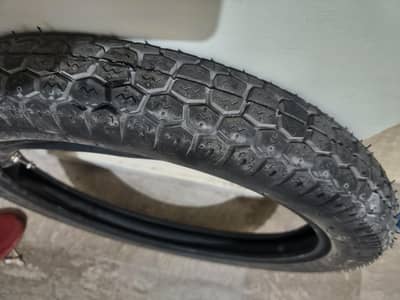 Suzuki GS 150 Genuine front  back tyres & Tubes for sale