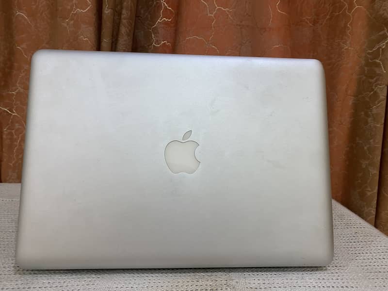 MacBook  pro 2