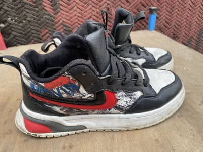 GOJO addition Nike shoes