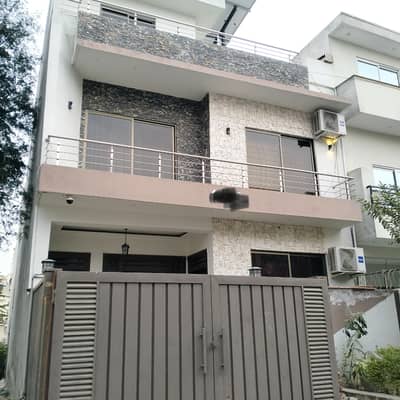 25x40 double story house for sale