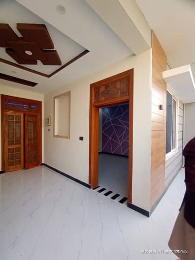 2.5 story house for sale available phase 4A kalma chowk separate electricity meter water supply