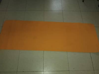 Yoga mat 6×2ft 9/10 condition non slip with enhanced grip