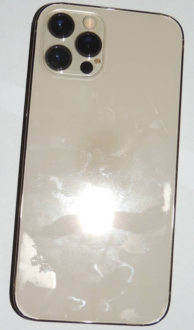iPhone 12 Pro 4