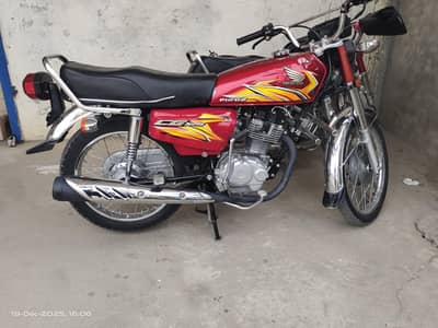 Honda 125 CG Antique Bike