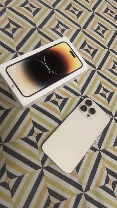 IPhone 14 pro max FU