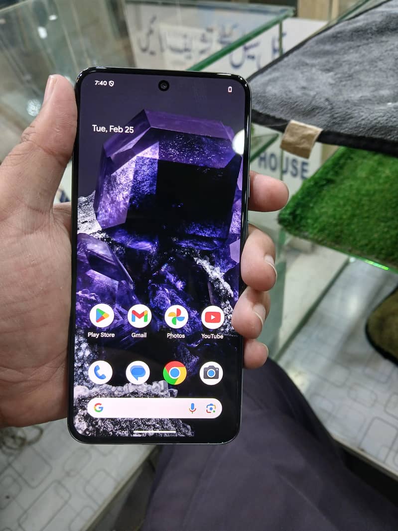 Google pixel 8 2