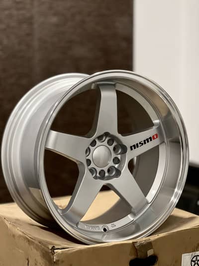 Box Pack Alloy Rims Available In 15,17,18 Inch For City Civic Corolla