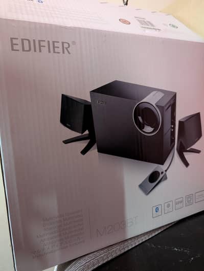 Edifier M203BT Bluetooth Speakers box open (10/10 condition)
