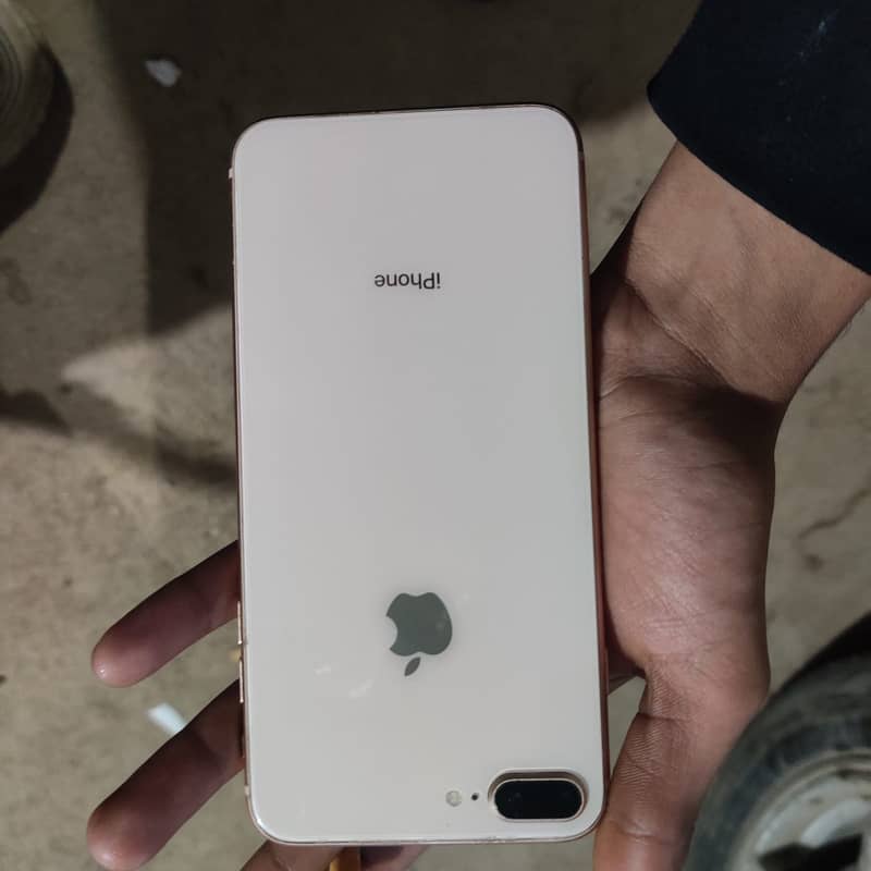iPhone 8plus 1