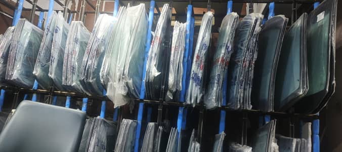 all car screens available and fiting