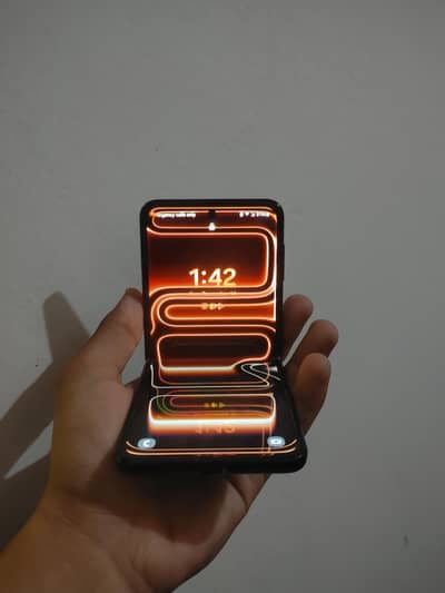 Samsung Galaxy z flip 3 mobile phone fold