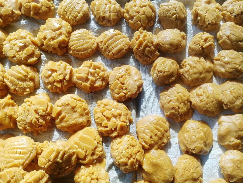 Fresh Gur (jaggery) 3
