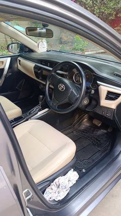 Family owned Toyota Altis Automatic 1600 cc 2016 model