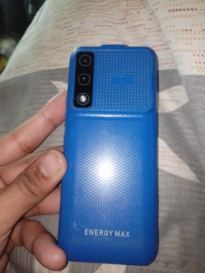 Touch phone hotspot ka lea best ha  sacreen Bhi tuti hue lakin chalta