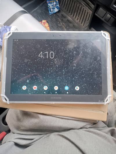 Samsung Note 11 Tablet  9 Android version Good Bettery timing