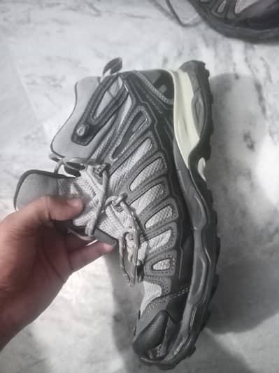 Original Salomon hiking shoes for sale