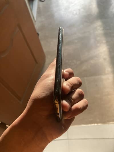 Iphone x 256gb sim working