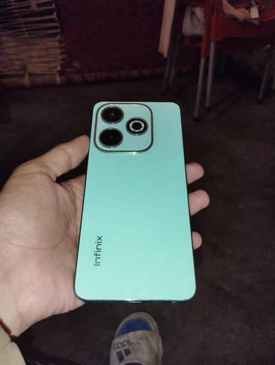 Infinix hot 40i 8GB 128GB