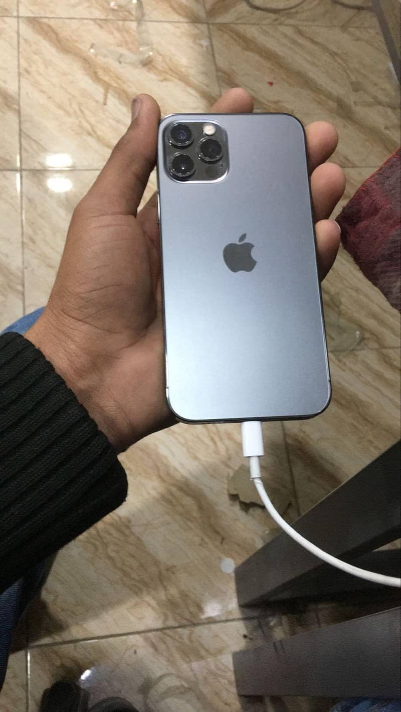 iphone 12 pro 1