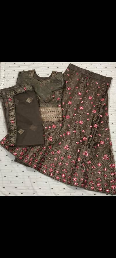 Oliv brown lehenga 3pcs