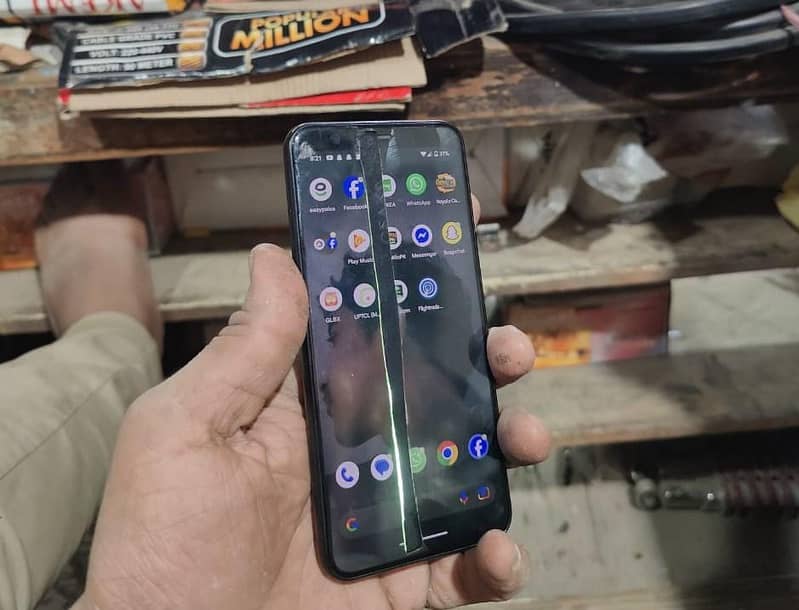 Google pixel 4 only panel 2