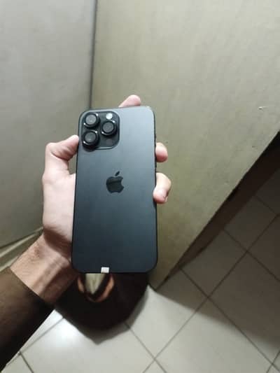 Apple Iphone 14 Pro Max Jv 128gbs 88% (2 17pro max covers or Charger)