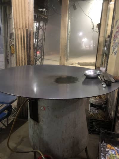 Burgar Wala Gol Tawa 48 inches