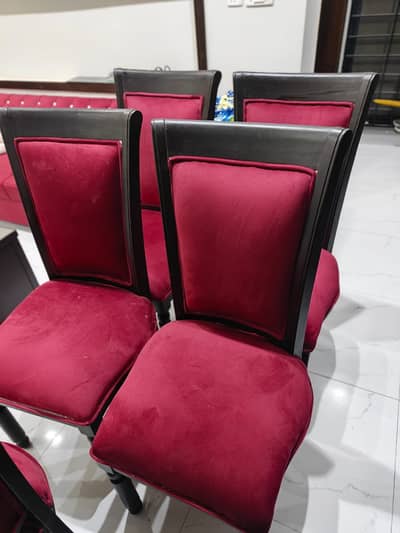 Wooden Dinning Table / Luxury dining table with 6 chair