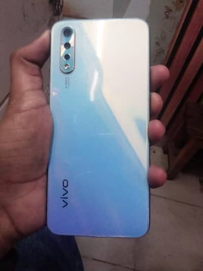 vivo s1