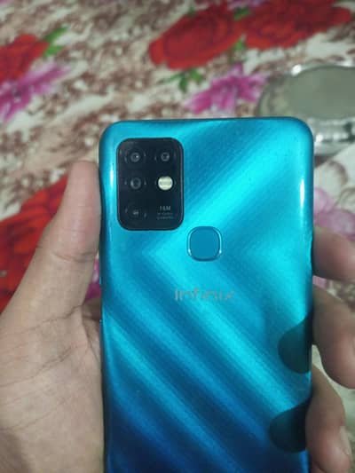 infinix hot 10 4/64 good condition new type ha