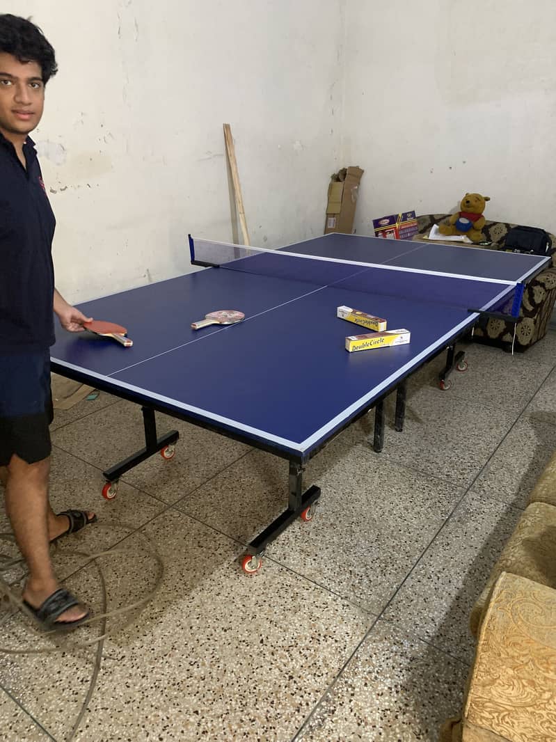 TABLE TENNIS TABLE 0