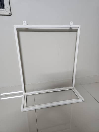 Wall Hanging Dressing