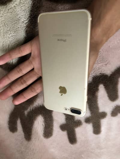 Best condition 7plus price negotiable